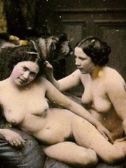 Sexy ladies from the twenties love it naked